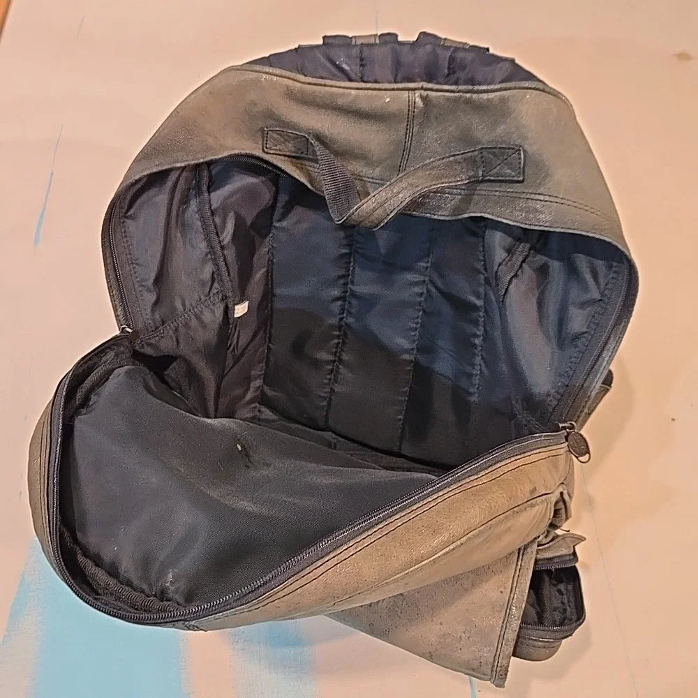 VTG Genuine Leather Backpack Brown Distressed Large Pockets Travel College 1990s
